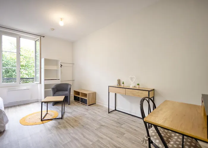 Le Nid Du Mans 勒芒